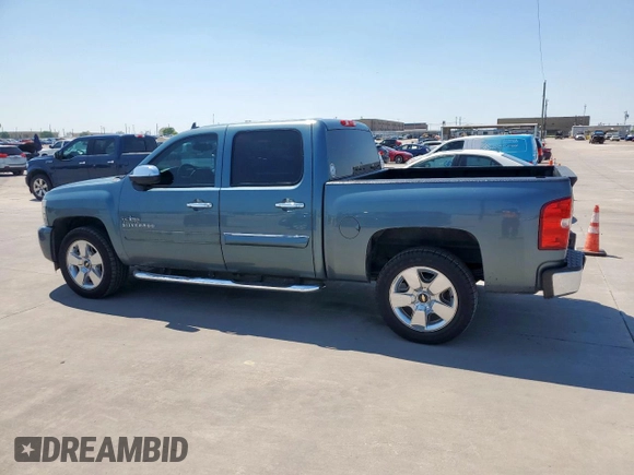 2011 Chevrolet Silverado 1500 LT with VIN 3GCPCSE00BG146195, listed as a Copart auction lot 52179255 with 142,685 mi miles and Salvage Title. Bid and sale history available at DreamBid. Image 2.