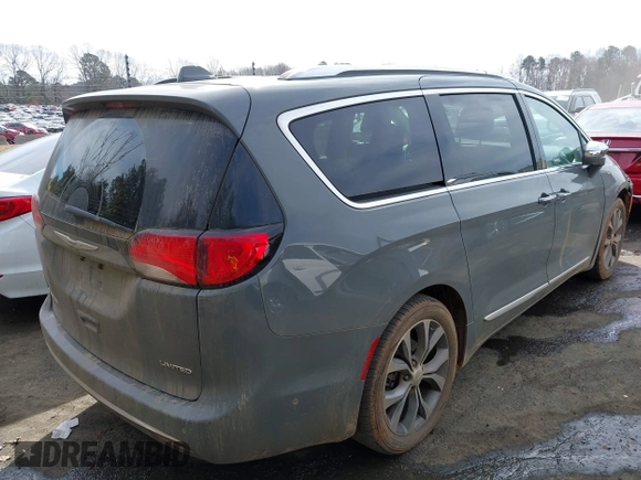 2020 Chrysler Pacifica Limited z VIN 2C4RC1GG4LR140960, wystawiony jako IAAI lot #41718193 z przebiegiem 104 945 mil mil oraz . Historia ofert i sprzedaży dostępna na DreamBid. Obrazek 4.