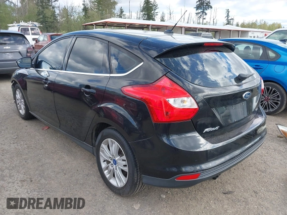 2012 Ford Focus SEL with VIN 1FAHP3M2XCL106248, listed as a IAAI auction lot 42088933 with 117,333 mi miles. Bid and sale history available at carsss.com. Image 3.