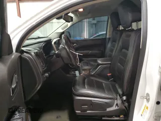 2018 GMC Canyon 4WD Denali z VIN 1GTG6EEN6J1171037, wystawiony jako Copart lot #52521865 z przebiegiem 99 931 mil mil oraz Szkoda całkowita • Salvage title. Historia ofert i sprzedaży dostępna na DreamBid. Obrazek 7.