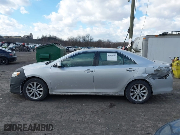 2014 Toyota Camry L with VIN 4T4BF1FK8ER387050, listed as a IAAI auction lot 41453516 with 184,150 mi miles. Bid and sale history available at carsss.com. Image 14.