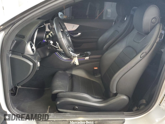 2020 Mercedes-Benz C 300 с VIN WDDWJ8DB7LF942331, выставлен на аукционе Copart как лот 46674995 с пробегом 26 267 миль миль и Списание • Salvage title. История ставок и продаж доступна на DreamBid. Изображение 7.