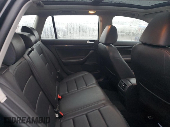 2014 Volkswagen Jetta SportWagen TDI w/Sunroof with VIN 3VWML7AJ0EM624228, listed as a Copart auction lot 85247504 with 62,692 mi miles and Clean Title. Bid and sale history available at carsss.com. Image 10.