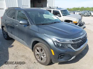 2024 Kia Seltos S with VIN KNDEUCAA8R7551736, listed as a IAAI auction lot 42234862 with 27,185 mi miles and . Bid and sale history available at DreamBid. Image 1.