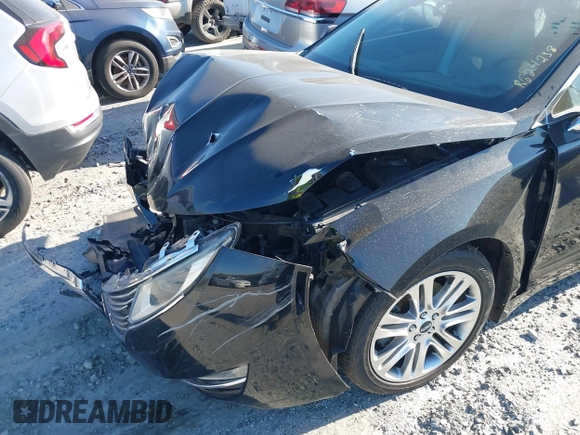 2016 Lincoln MKZ with VIN 3LN6L2G97GR624238, listed as a IAAI auction lot 41642853 with 205,832 mi miles. Bid and sale history available at carsss.com. Image 6.