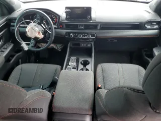 2025 Honda Pilot Sport with VIN 5FNYG2H33SB002824, listed as a Copart auction lot 72117454 with 4,942 mi miles and Salvage Title. Bid and sale history available at carsss.com. Image 8.