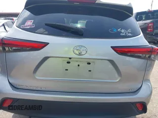 2021 Toyota Highlander L with VIN 5TDZZRAH3MS526003, listed as a IAAI auction lot 42617546 with Not provided miles and . Bid and sale history available at DreamBid. Image 15.