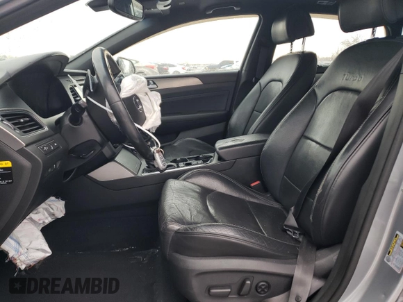 2015 Hyundai Sonata Limited z VIN 5NPE34AB5FH095932, wystawiony jako Copart lot #61799995 z przebiegiem 270 615 mil mil oraz Szkoda całkowita • Salvage title. Historia ofert i sprzedaży dostępna na DreamBid. Obrazek 7.