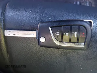 2020 Toyota Camry SE z VIN 4T1G11BK0LU016837, wystawiony jako IAAI lot #41313586 z przebiegiem Nie podano mil oraz . Historia ofert i sprzedaży dostępna na DreamBid. Obrazek 11.