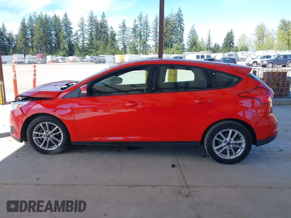 2015 Ford Focus SE with VIN 1FADP3K25FL294442, listed as a IAAI auction lot 42078572 with 127,523 mi miles. Bid and sale history available at carsss.com. Image 15.