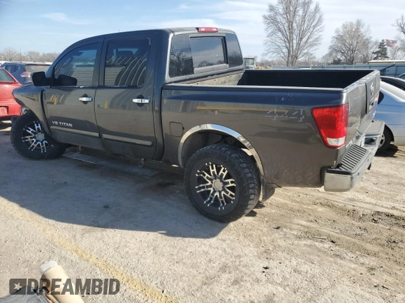 2006 Nissan Titan LE z VIN 1N6AA07B86N516155, wystawiony jako Copart lot #49080025 z przebiegiem 152 345 mil mil oraz Szkoda całkowita • Salvage title. Historia ofert i sprzedaży dostępna na DreamBid. Obrazek 2.
