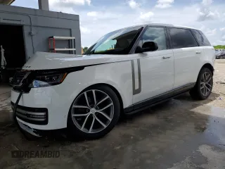 2024 Land Rover Range Rover SE z VIN SALKPBFUXRA238447, wystawiony jako Copart lot #65319934 z przebiegiem 1 406 mil mil oraz Szkoda całkowita • Salvage title. Historia ofert i sprzedaży dostępna na DreamBid. Obrazek 1.