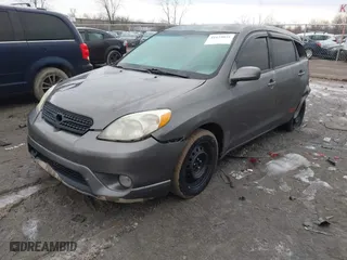 2005 Toyota Matrix STD with VIN 2T1KR32E65C398112, listed as a IAAI auction lot 41639841 with 171,082 mi miles. Bid and sale history available at carsss.com. Image 17.
