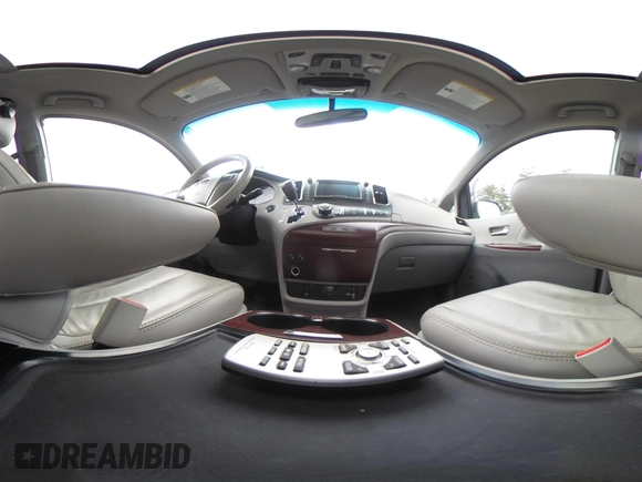 2014 Toyota Sienna XLE with VIN 5TDYK3DC2ES485846, listed as a IAAI auction lot 41693092 with 106,156 mi miles and . Bid and sale history available at DreamBid. Image 19.