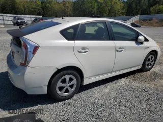 2013 Toyota Prius One with VIN JTDKN3DU8D5638157, listed as a Copart auction lot 52578225 with 205,766 mi miles and Salvage Title. Bid and sale history available at DreamBid. Image 3.