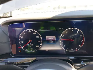 2020 Mercedes-Benz E 350 with VIN WDDZF8DB6LA753035, listed as a IAAI auction lot 42195100 with 18,783 mi miles and . Bid and sale history available at DreamBid. Image 7.
