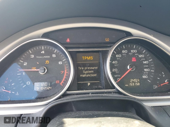 2014 Audi Q7 3.0T Premium with VIN WA1CGAFE6ED002833, listed as a Copart auction lot 70429994 with 153,158 mi miles and Salvage Title. Bid and sale history available at carsss.com. Image 9.