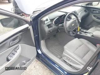 2018 Chevrolet Impala LT z VIN 2G1105S30J9132698, wystawiony jako IAAI lot #42148998 z przebiegiem 99 514 mil mil oraz . Historia ofert i sprzedaży dostępna na DreamBid. Obrazek 20.