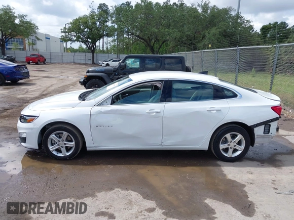 2024 Chevrolet Malibu LS with VIN 1G1ZC5ST3RF226197, listed as a IAAI auction lot 42155653 with 4,105 mi miles and . Bid and sale history available at DreamBid. Image 14.