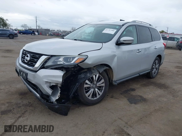 2018 Nissan Pathfinder SL with VIN 5N1DR2MN6JC612384, listed as a IAAI auction lot 41787986 with 149,247 mi miles. Bid and sale history available at carsss.com. Image 17.