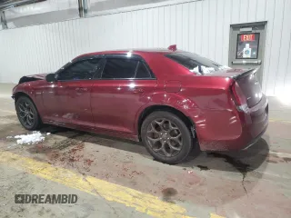 2019 Chrysler 300 S z VIN 2C3CCAGG1KH632103, wystawiony jako Copart lot #44541055 z przebiegiem 113 501 mil mil oraz Szkoda całkowita • Salvage title. Historia ofert i sprzedaży dostępna na DreamBid. Obrazek 2.