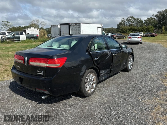 2011 Lincoln MKZ Hybrid with VIN 3LNDL2L33BR759329, listed as a Copart auction lot 79905994 with 131,927 mi miles and Clean Title. Bid and sale history available at carsss.com. Image 4.