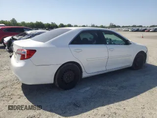 2014 Toyota Camry L with VIN 4T4BF1FK8ER340441, listed as a Copart auction lot 55439905 with Not Provided miles and Clean Title. Bid and sale history available at carsss.com. Image 3.