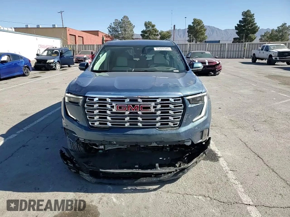 2025 GMC Acadia FWD Denali z VIN 1GKENLRS4SJ133150, wystawiony jako Copart lot #43420345 z przebiegiem 607 mil mil oraz Szkoda całkowita • Salvage title. Historia ofert i sprzedaży dostępna na DreamBid. Obrazek 12.