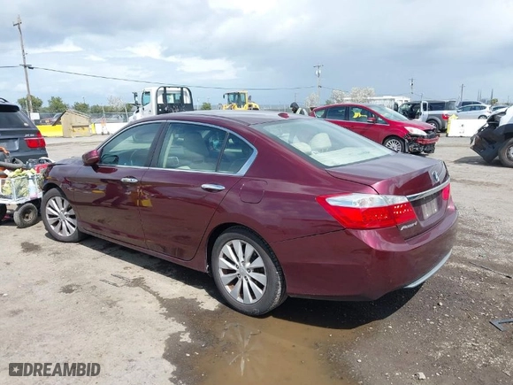 2015 Honda Accord Sedan EX-L with VIN 1HGCR2F84FA058970, listed as a IAAI auction lot 41920242 with 113,507 mi miles. Bid and sale history available at carsss.com. Image 3.