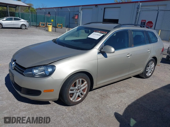 2013 Volkswagen Jetta TDI w/Sunroof & Nav with VIN 3VWPL7AJ0DM607263, listed as a IAAI auction lot 40528888 with 117,814 mi miles and . Bid and sale history available at DreamBid. Image 2.