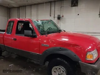 2006 Ford Ranger XLT with VIN 1FTZR45E16PA09721, listed as a IAAI auction lot 41589250 with 184,226 mi miles. Bid and sale history available at carsss.com. Image 6.