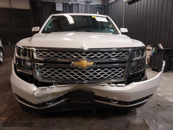 2019 Chevrolet Suburban LT with VIN 1GNSKHKC0KR211729, listed as a IAAI auction lot 41759414 with NaN miles. Bid and sale history available at carsss.com. Image 12.
