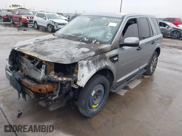 2013 Land Rover LR2 with VIN SALFR2BG1DH363123, listed as a IAAI auction lot 41429806 with 104,016 mi miles and . Bid and sale history available at DreamBid. Image 2.