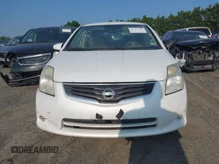 2011 Nissan Sentra 2.0 z VIN 3N1AB6AP0BL678737, wystawiony jako IAAI lot #41773731 z przebiegiem 163 316 mil mil oraz . Historia ofert i sprzedaży dostępna na DreamBid. Obrazek 13.