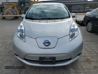 2016 Nissan LEAF S with VIN 1N4BZ0CP2GC314125, listed as a Copart auction lot 81280444 with 47,575 mi miles and Salvage Title. Bid and sale history available at carsss.com. Image 5.