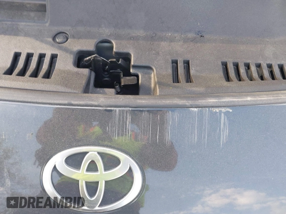 2025 Toyota Camry LE with VIN 4T1DAACKXSU541257, listed as a IAAI auction lot 42052246 with 13,585 mi miles and . Bid and sale history available at DreamBid. Image 18.