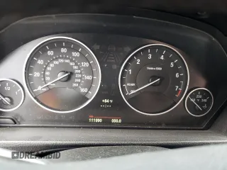 2013 BMW 3 Series 328i xDrive with VIN WBA3B5C59DF595524, listed as a Copart auction lot 60429175 with 111,990 mi miles and Salvage title. Bid and sale history available at DreamBid. Image 9.