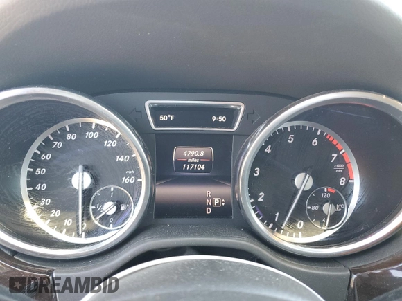 2014 Mercedes-Benz M 350 z VIN 4JGDA5JB3EA312483, wystawiony jako Copart lot #53307845 z przebiegiem 117 104 mil mil oraz Szkoda całkowita • Salvage title. Historia ofert i sprzedaży dostępna na DreamBid. Obrazek 9.