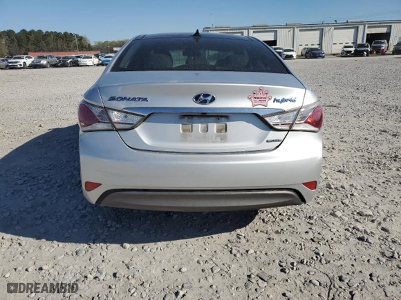 2013 Hyundai Sonata Hybrid Limited w/Panoramic Sunroof Pkg with VIN KMHEC4A42DA068835, listed as a Copart auction lot 50184275 with 152,480 mi miles and Salvage Title. Bid and sale history available at carsss.com. Image 6.