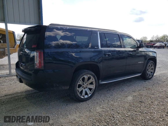 2016 GMC Yukon XL SLT with VIN 1GKS2GKC0GR223832, listed as a Copart auction lot 52250135 with 271,526 mi miles and Salvage Title. Bid and sale history available at carsss.com. Image 3.