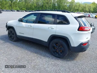 2017 Jeep Cherokee High Altitude with VIN 1C4PJMDS5HW567912, listed as a IAAI auction lot 42212145 with 136,130 mi miles and . Bid and sale history available at DreamBid. Image 3.