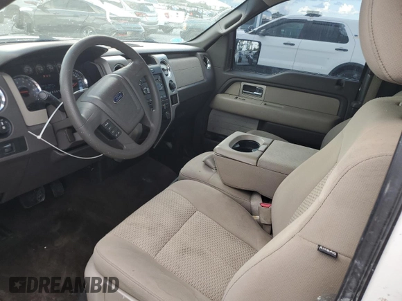 2010 Ford F-150 XL с VIN 1FTEX1C83AFB42561, выставлен на аукционе Copart как лот 62502315 с пробегом 68 156 миль миль и Чистый • Clean title. История ставок и продаж доступна на DreamBid. Изображение 8.