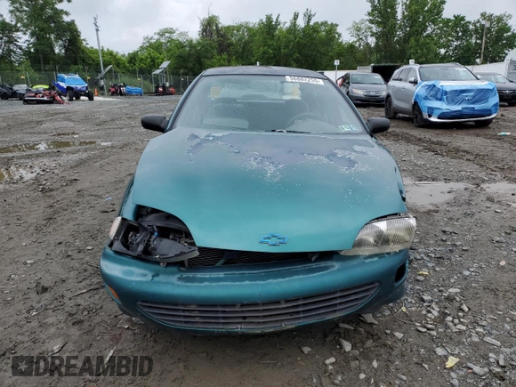 1997 Chevrolet Cavalier LS z VIN 1G1JF5244V7190036, wystawiony jako Copart lot #56882255 z przebiegiem 88 532 mil mil oraz Szkoda całkowita • Salvage title. Historia ofert i sprzedaży dostępna na DreamBid. Obrazek 5.