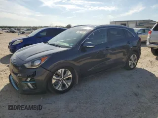2019 Kia Niro EV EX Premium with VIN KNDCE3LG8K5014517, listed as a Copart auction lot 88431035 with 88,433 mi miles and Salvage Title. Bid and sale history available at carsss.com. Image 1.