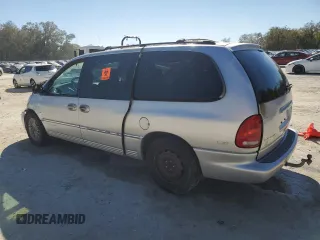 2000 Chrysler Town & Country with VIN 1C4GP54G7YB561391, listed as a Copart auction lot 48127695 with Not Provided miles and Salvage Title. Bid and sale history available at DreamBid. Image 2.