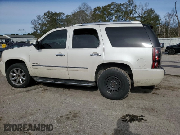 2010 GMC Yukon Denali with VIN 1GKUCEEF8AR289245, listed as a Copart auction lot 41690285 with 224,122 mi miles and Salvage Title. Bid and sale history available at carsss.com. Image 2.