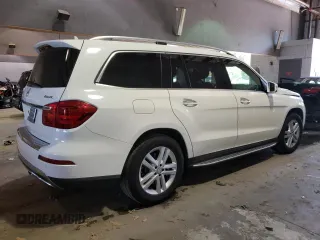 2015 Mercedes-Benz GL-Class GL 450 with VIN 4JGDF6EE4FA551232, listed as a Copart auction lot 63208413 with 64,852 mi miles. Bid and sale history available at carsss.com. Image 3.