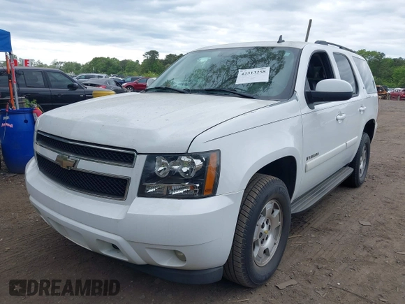 2007 Chevrolet Tahoe LT z VIN 1GNFK13027J364583, wystawiony jako IAAI lot #42313258 z przebiegiem 169 437 mil mil oraz . Historia ofert i sprzedaży dostępna na DreamBid. Obrazek 2.