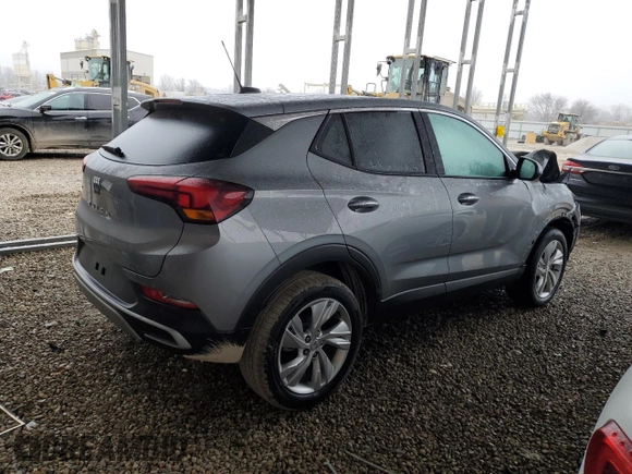2025 Buick Encore GX Preferred z VIN KL4AMCSL2SB156379, wystawiony jako Copart lot #44162405 z przebiegiem 175 mil mil oraz Czysty tytuł • Clean title. Historia ofert i sprzedaży dostępna na DreamBid. Obrazek 3.