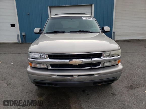 2001 Chevrolet Suburban LT with VIN 3GNFK16T11G209375, listed as a Copart auction lot 77907714 with 157,424 mi miles and Clean Title. Bid and sale history available at carsss.com. Image 5.